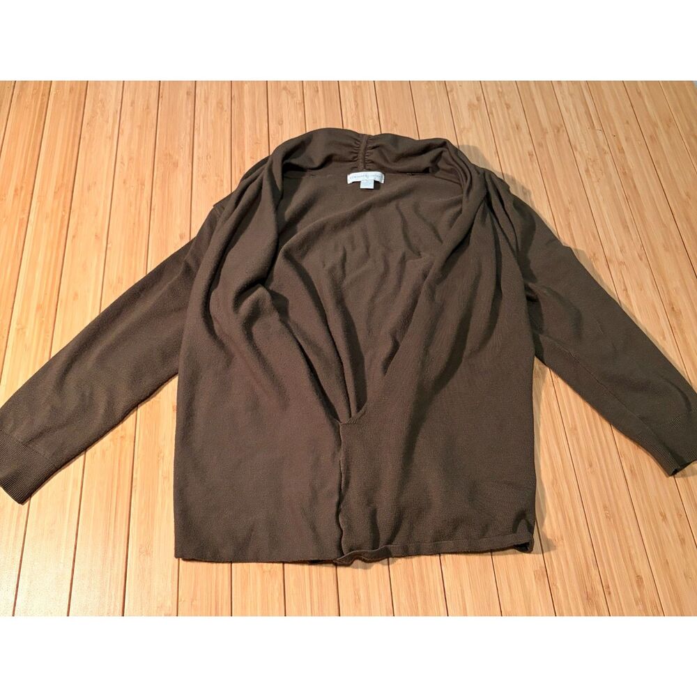 New York & Company Olive Green V-Neck Long Sleeve Knit Top Size Medium